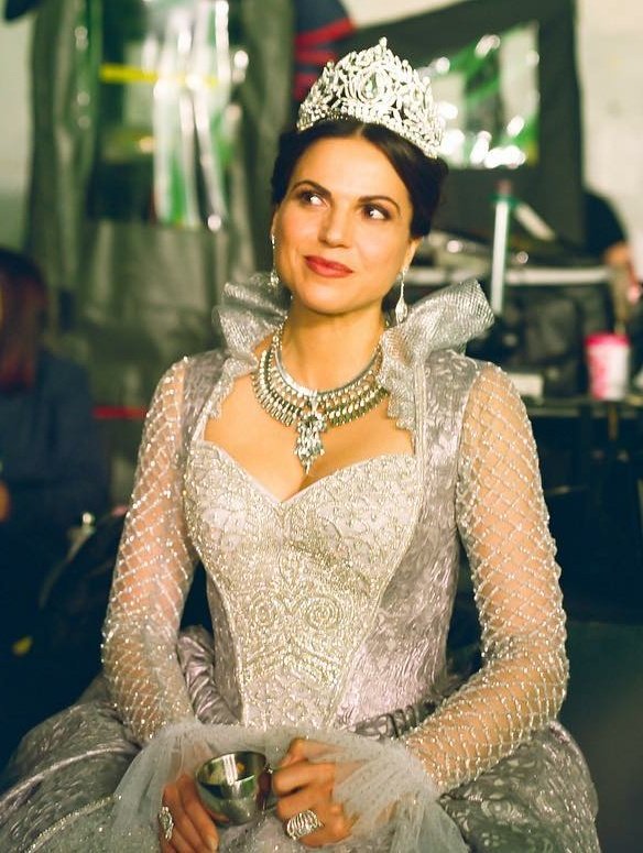 Marisabianchini's tweet photo. I will never stop loving you #ReginaMills #TheGoodQueen
#MyQueen #MyMajesty
@LanaParrilla ❤️ https://t.co/jaZnqJVloM