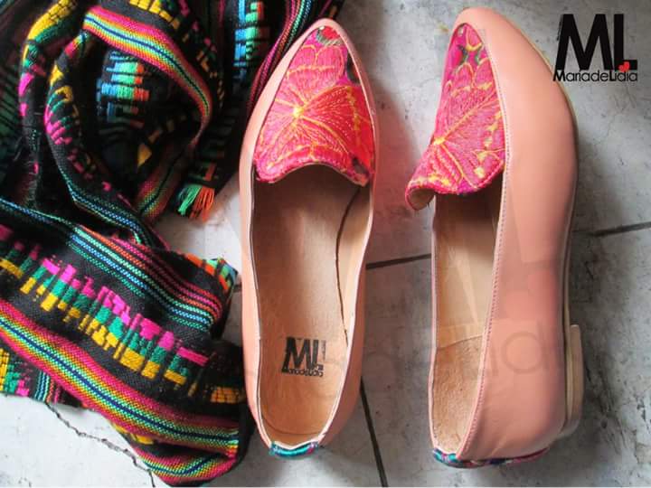 MariadeLidia's tweet photo. Seguimos festejando a nuestro México bello #Flats en #Remate de piel por dentro y fuera ;) https://t.co/so6qgD1Thy