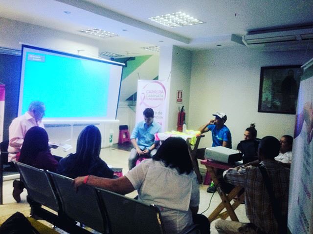 Una vez a la semana nos reunimos en @fundamamalara para establecer y finiquitar todo lo referente a la 9na Carrera Caminata de Fundamama. Estamos seguros que con la ayuda de todos haremos la mejor Carrera Caminata de  Venezuela 🇻🇪🏃🏻🏃🏼‍♀️
#yocorrola9na #cancer #bqto #lara