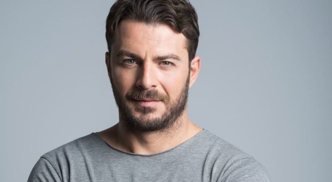 View image on Twitter