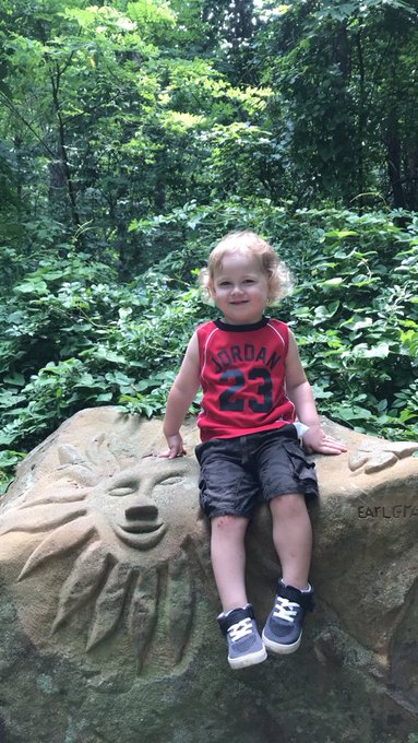 My baby is getting so big :( https://t.co/KUIfRXWMTh