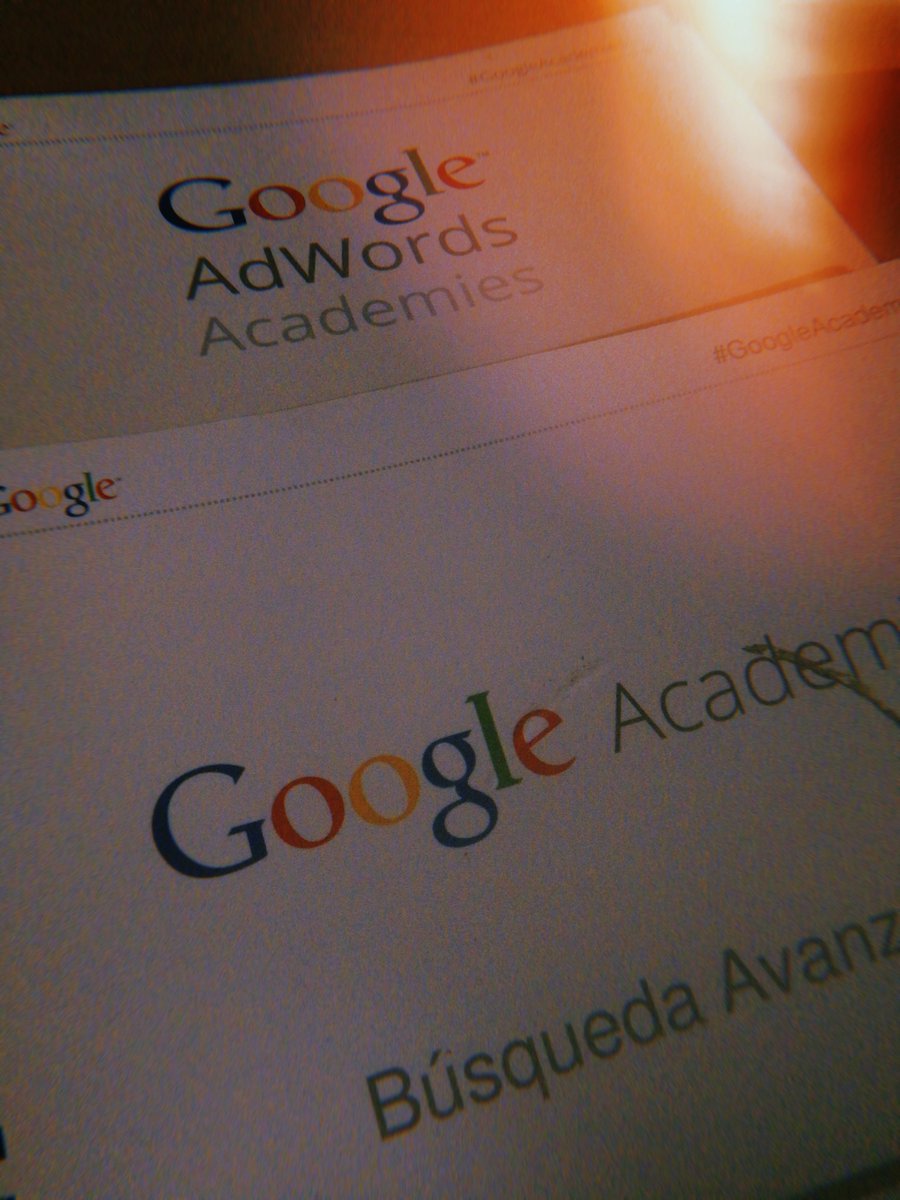 palodelvalle's tweet image. .@runical miss u!!! 😭😢😥😭 ¡Qué recuerdos! 🤩 #GooglequieroqyevuelvaSergio #Aquellosmaravillososañosdemarketingpuro #GoogleAcademies #googleads