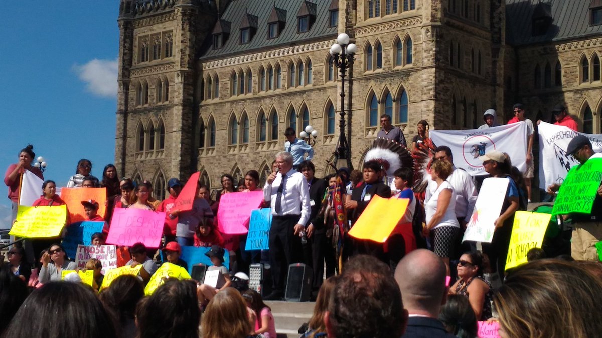 Grateful for @CharlieAngusNDP who is endlessly fighting for the basic rights of these kids. #shannensdream
