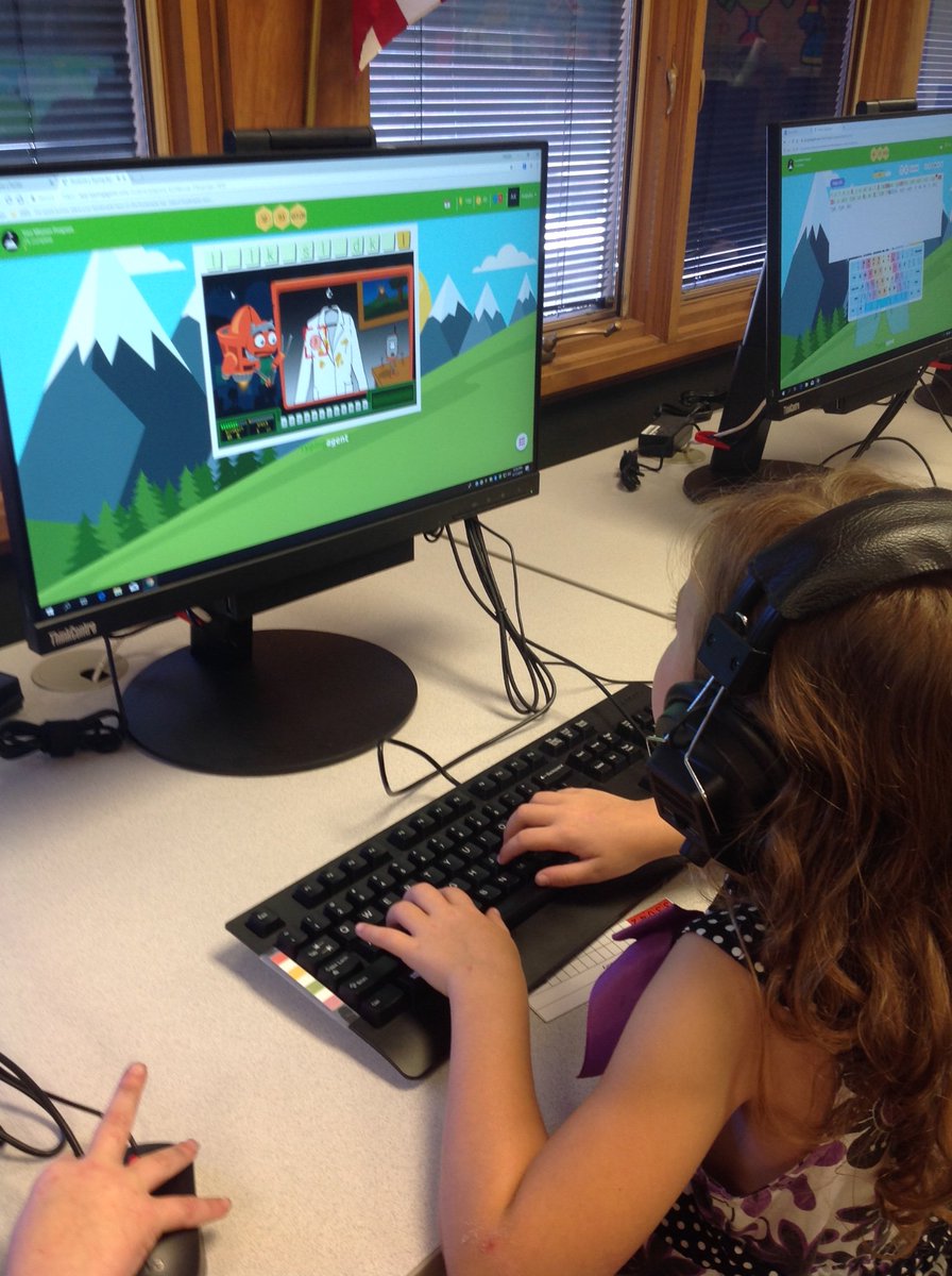 KrystalSpilger's tweet photo. Newell students are having fun learning using Typing Agent. Look at these amazing first graders using correct fingers. @NewellGI  #KnightsofNewell https://t.co/K42cIeXbdY