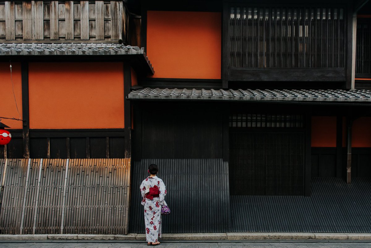 amritasinghart's tweet photo. @Aeroplan feeling nostaglic walking through the streets of #kyoto #withaeroplan https://t.co/blypyjhjhH