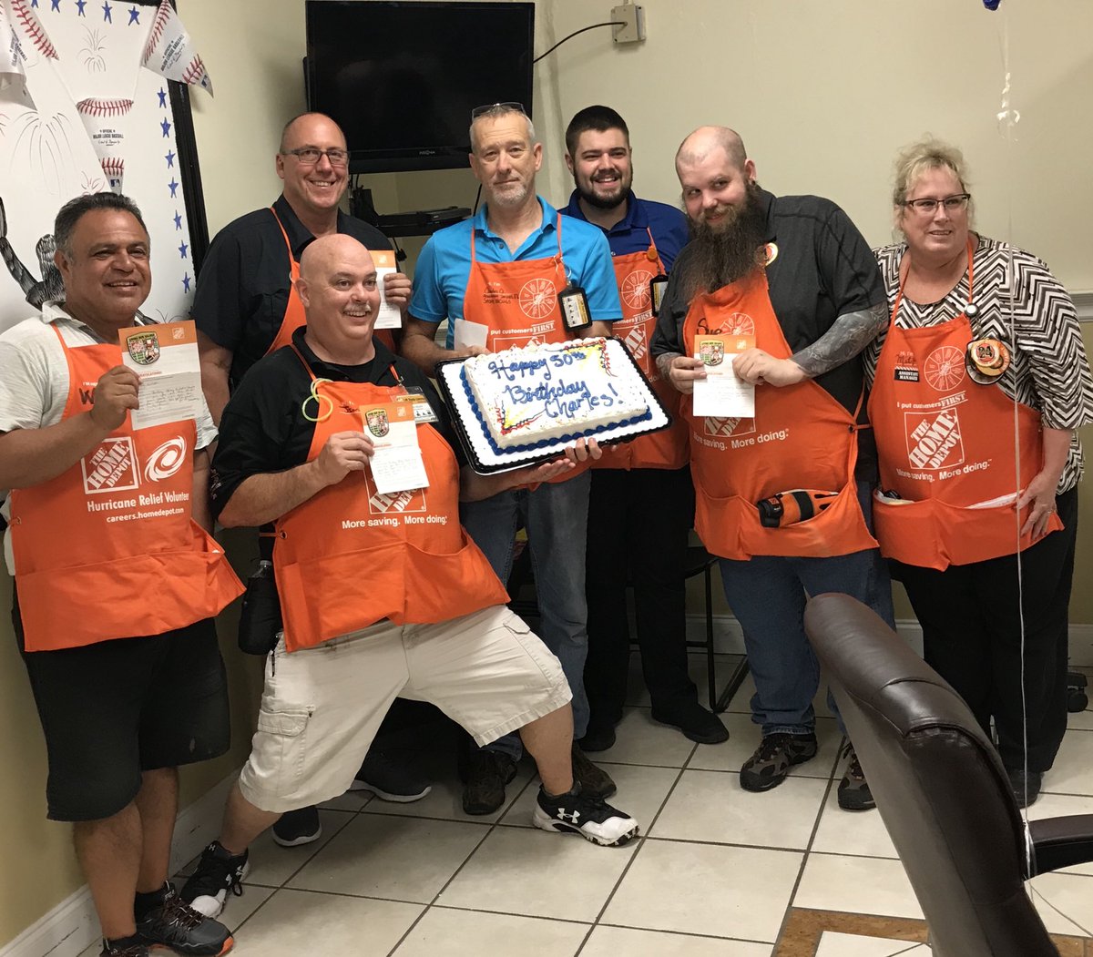 Lisa Holzhauser tweet media