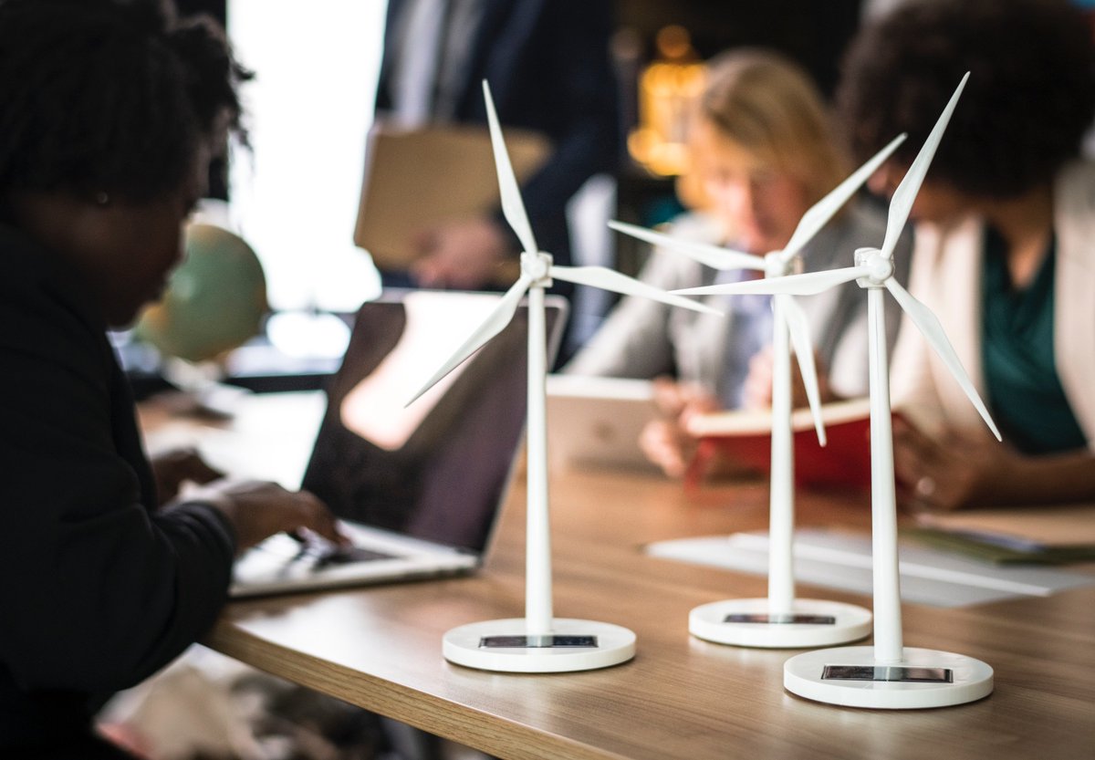 Newlab's tweet photo. Applications are live for the @secondmuse #MCorps program to help #cleantech #startups #manufacture in New York. Funded by @NYSERDA &amp; co-managed by @nextcorps, we are proud to be partners alongside @UrbanFutureLab @CEBIP_SBU @PowerBridgeNY. More info: https://t.co/aMarUDrrun https://t.co/y96awEP44j