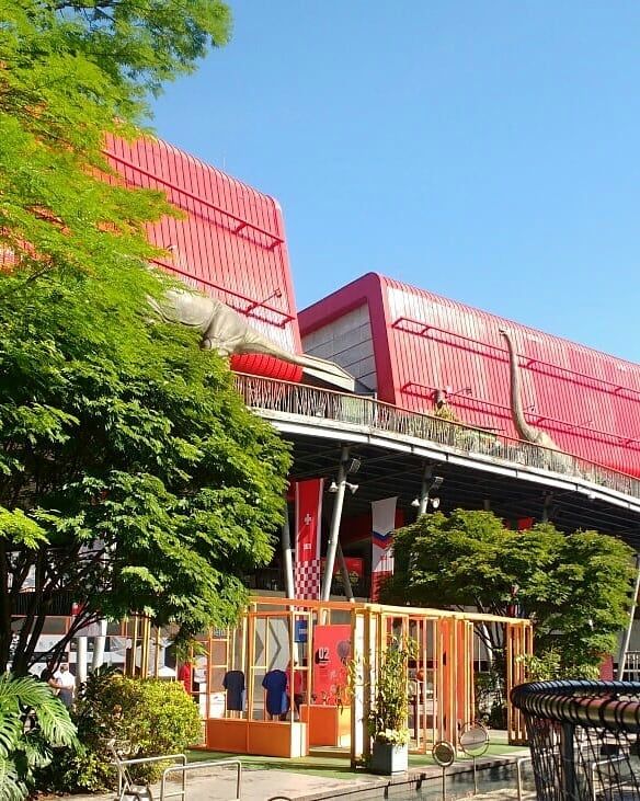 Medellin_Travel's tweet photo. Ubicado en pleno centro de la ciudad, visitar el @parqueexplora representa un fascinante viaje por la ciencia y la tecnología. 😎🚀 https://t.co/UTsTw63gzz

Ph IG: fabiansaldarriaga https://t.co/0dkReShOfD