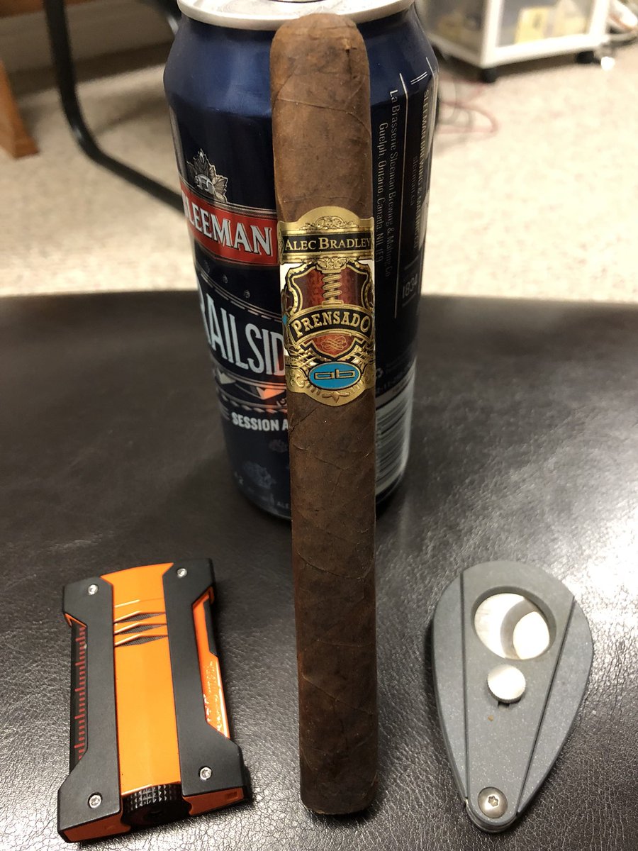 JeffBOTL's tweet photo. @HofmannKris @notbuncy @NathanCaliendo @RodZdebiak @RBKAHLove @sacredsmokes @AirMunro @joe_boca @WesSmith62 @oppyBOTL @Mike_W_Simpson @Mack280 @doc_wil @RobbieM93927968 @TriumphCIO @Constan70997526 @s1ephend @CigarChairman @ValBradshaw @cdcal @rpbell77 @RobustoBabe @amashby @thburne @chaseyerself @HN_JAD @btauzin38 @BriceSikes @JohnnyOrteez @CigarGent_CV66 @cigarweekly I did! Now enjoying my Monday with an @alecbradley #Prensado and a @sleemanbeer #RailsideSessionAle πππ» https://t.co/WxbA5FWd05