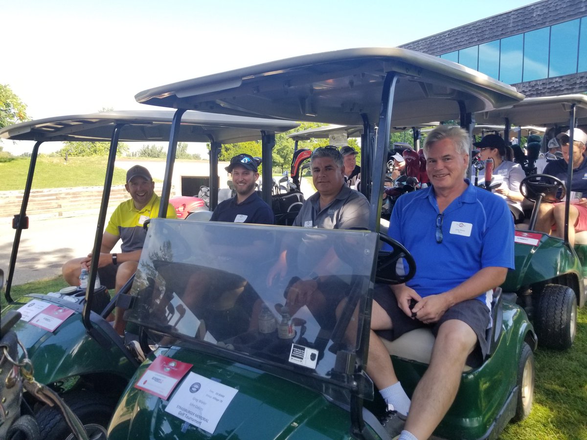 CandiHarrington's tweet photo. Perfect day for the @StrassburgerWD tournament in support of @Lutherwood! Well done, @KimStrassburger. And, do I spy @ScarfLadyJan? https://t.co/M1wLwO6tgx