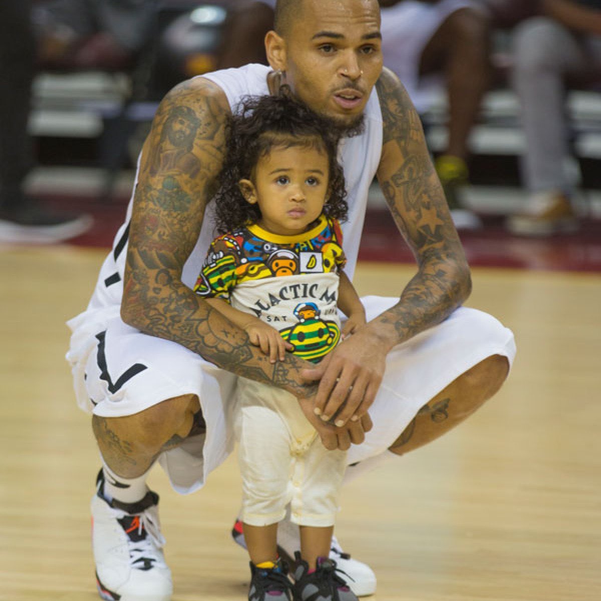 JasonKhallel's tweet image. Omm this how imma be with my daughter