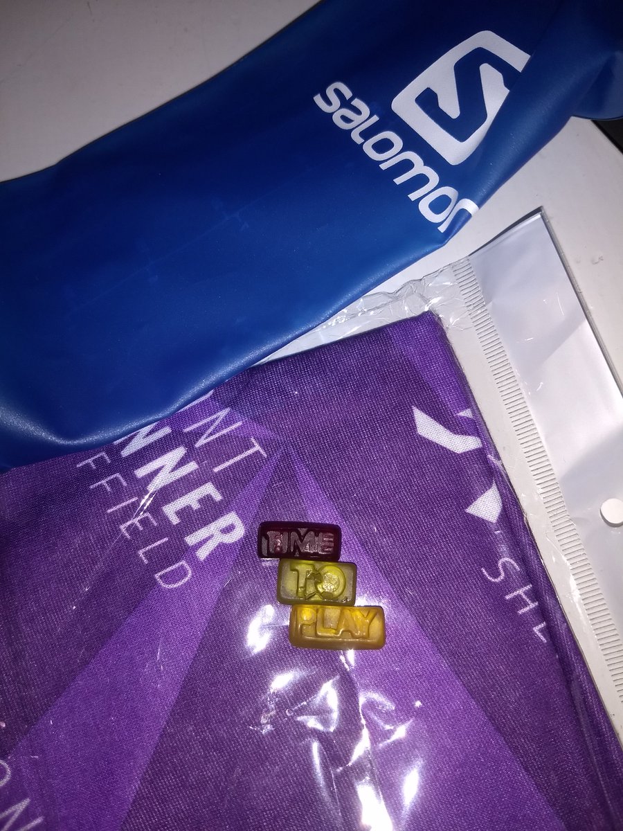 Great evening talk at @FrontRunnerUK with pizza, beer and <a href="/rickylightfoot/">Ricky Lightfoot</a> - what more could you want on a Monday night!
#timetoplay
#fellrunning #ukrunchat