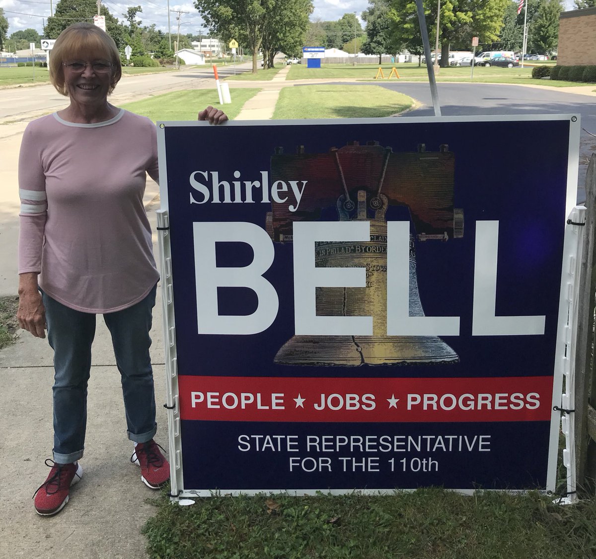 BellFor110's tweet image. We still have a few of the larger 4x4 signs left! Let us know if you have a spot and we’ll come deliver and put up the sign for you! Contact bellfor110@gmail.com with your info! #For110th