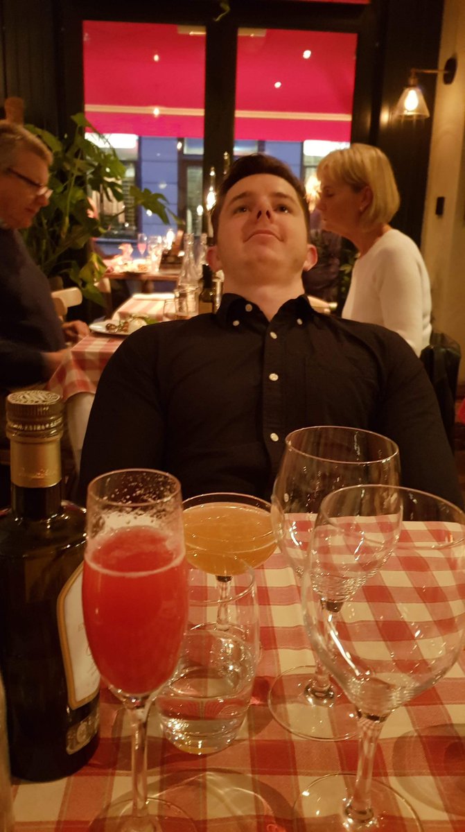 Floppy_Ragdoll's tweet photo. So Emma and I went on a nice date last weekend :>

#NormalPeoples https://t.co/Qw8mmHqh3V