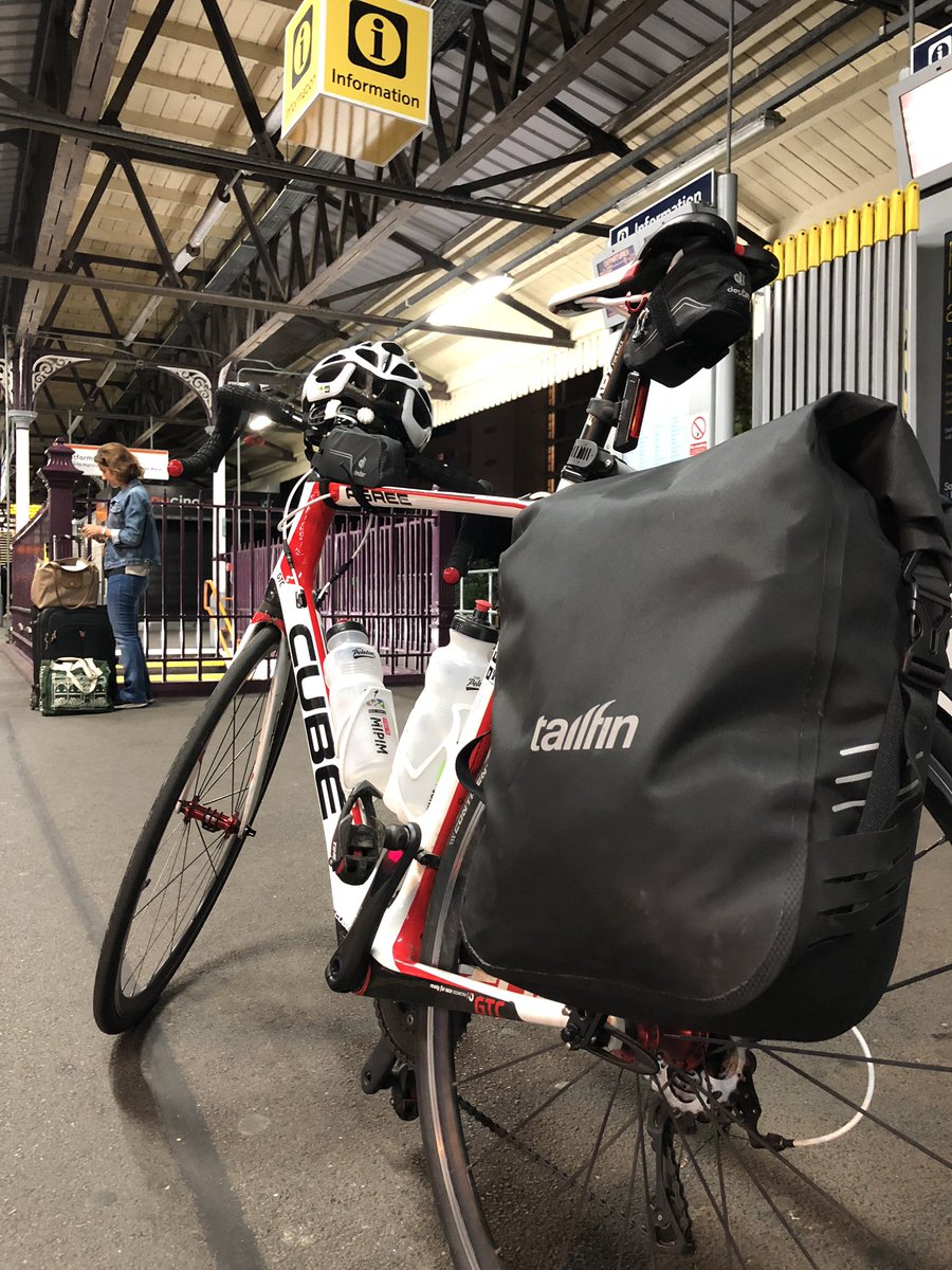 nickhanmer's tweet photo. Time for another @TailfinCycling adventure. A little shorter this time. Off to Kings Langley to join with others the brilliant @100ClimbsChall team of @DomMillar @findlaterjames @graham_sails Amazing physical achievement and fundraiser. https://t.co/wrly1jLU9u @Coram @ClubPeloton https://t.co/Ly4mcgZYPh
