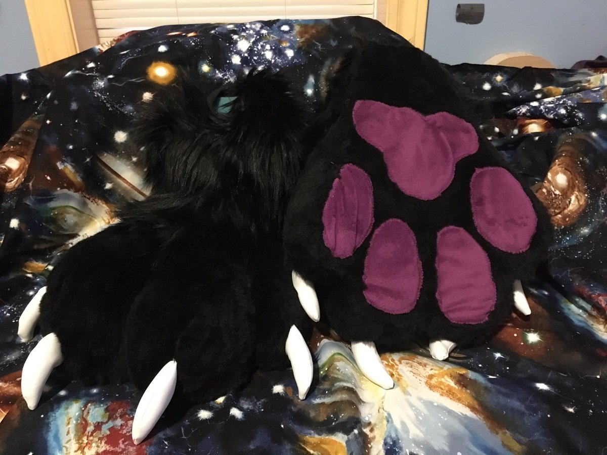 Tentaclewoof's tweet photo. Salut! Welcome to my main Twitter, where I post more personal stuff and pics of fursuits I own. I usually retweet stuff from my maker account here as well 

✨Other Account Links✨
Fursuit Twitter: @Tentakalcreates 
FA: https://t.co/YaMRK99Awp https://t.co/kRGzwFXwEf