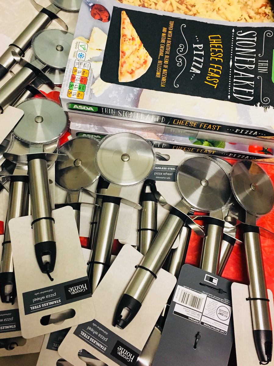 TwynhamDT's tweet image. Planning  tomorrow’s Y12 product design lesson #usercentreddesign #customisation #fixperts #strangelooksatcheckout #twynham