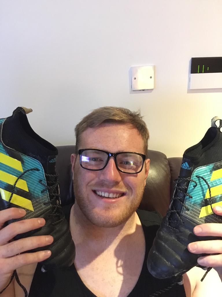 Jonathan Murphy (@jonnymurphy2) on Twitter photo Thanks <a href="/Elverys/">Intersport Elverys</a> for the <a href="/adidasUK/">adidas UK</a> boots for the new season and <a href="/ccarey3/">Conor James Carey</a> for the modelling! #kakari #frontrowlife #tightfiverule #chunkybutfunky Thanks <a href="/Elverys/">Intersport Elverys</a> for the <a href="/adidasUK/">adidas UK</a> boots for the new season and <a href="/ccarey3/">Conor James Carey</a> for the modelling! #kakari #frontrowlife #tightfiverule #chunkybutfunky