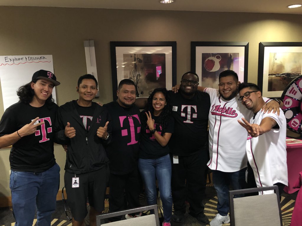 celia_magenta's tweet photo. Guess where I am???? I’m in DDDAAALLLAAASSS!!! Visiting our brothers The  #MagentaCowboy Team!!! So excited to be here!!! #OneTeamOneDream ! #SWisBEST #AreYouWithUs ? We know you are 🔥🔥🔥 https://t.co/7KMhTSHnX1