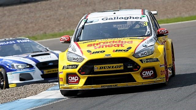 4Mark1's tweet photo. @TomChilton_ #TomChilton #Motorbase #PerformanceFordFocusRS @Motorbase @DunlopBTCC @AJGCORPORATE @ShreddedWheatUK @itvmotorsport #DunlopBTCC #GallagherRacing #ShreddedWheat #BTCC #Silverstone #ITVMotorsport #PSPImages https://t.co/0JN8DGRo4g