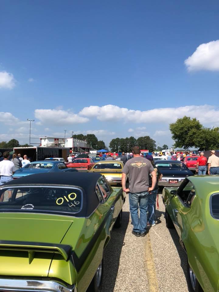 inlinetube's tweet photo. A couple photos from the Pure Stock Muscle Car Drag Races this weekend! #TeamInlineTube
#MondayMotivation https://t.co/HnY9hMpvyn