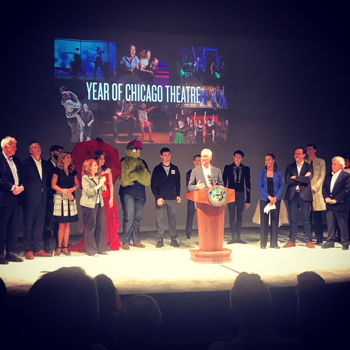 Victory Gardens Theater On Twitter Chicagosmayor Held A Press