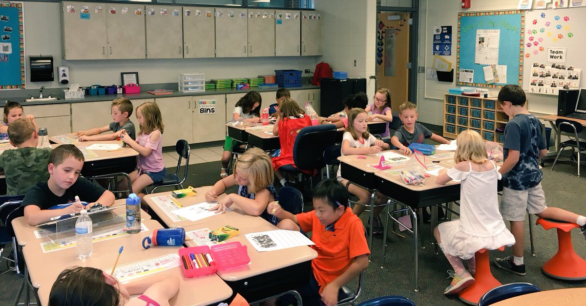 KaraBeran1's tweet photo. Writing some wonderful thank you notes after a generous donation from Burlington to our school!  @HSSPrincipal https://t.co/JiMJrkbjMr