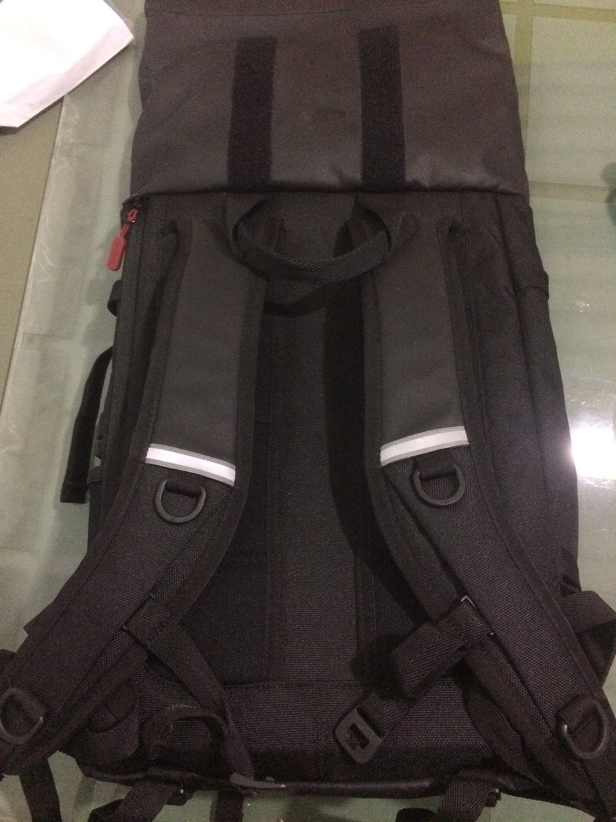 For selling bodypack spoke 1.0. kondisi good used. kartu garansi masih ada, price 600k. wa 081225814466