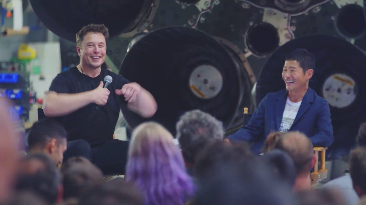 Elon Musk reveals the first passenger SpaceX will send around the moon trib.al/JfWt1Kb