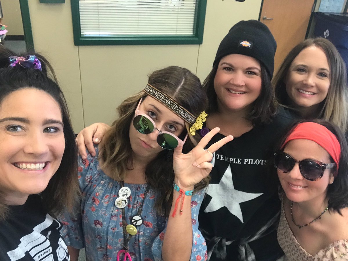 shellsdehenre's tweet photo. Reynolds’ teachers knows how to rock through the decades for school spirit week!  @PISDReynolds #WeAreReynolds @mlmaple @LTouch_10 @mksurratt @ELARReynolds https://t.co/VsizR3RBSJ