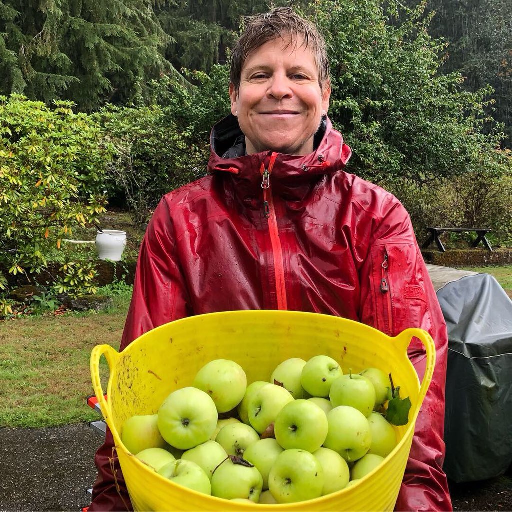 RinggoldDesign's tweet photo. Autumn bounty! https://t.co/1PShZ6CM6v