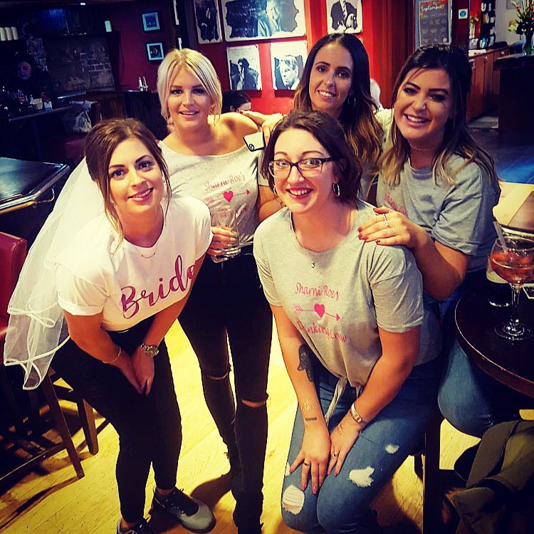 Sarah110190's tweet photo. Can’t beat a good old piss up &amp; a laugh with the gals 🍺🇮🇪 Fantastic weekekend in Dublin!! https://t.co/tgxdzOQ6ZU