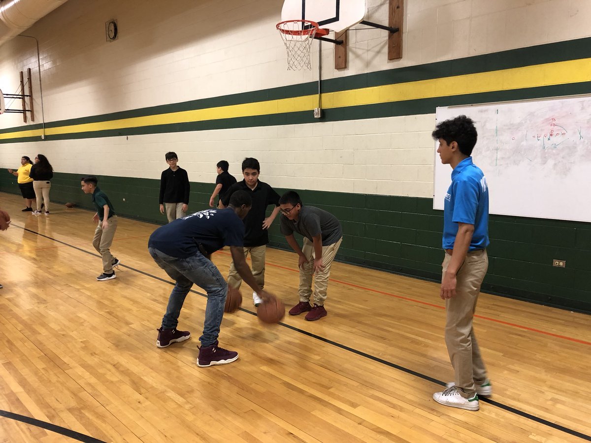msmonicagarza's tweet image. Taking it to the court with our @NISDRoss ACE @NISDLearningTre Basketball Club! Mr. McGlown showed the students some ball handling skills. #ACECLUB #AfterSchoolWorks #NISDStrong #NISDInspired #NISDProud