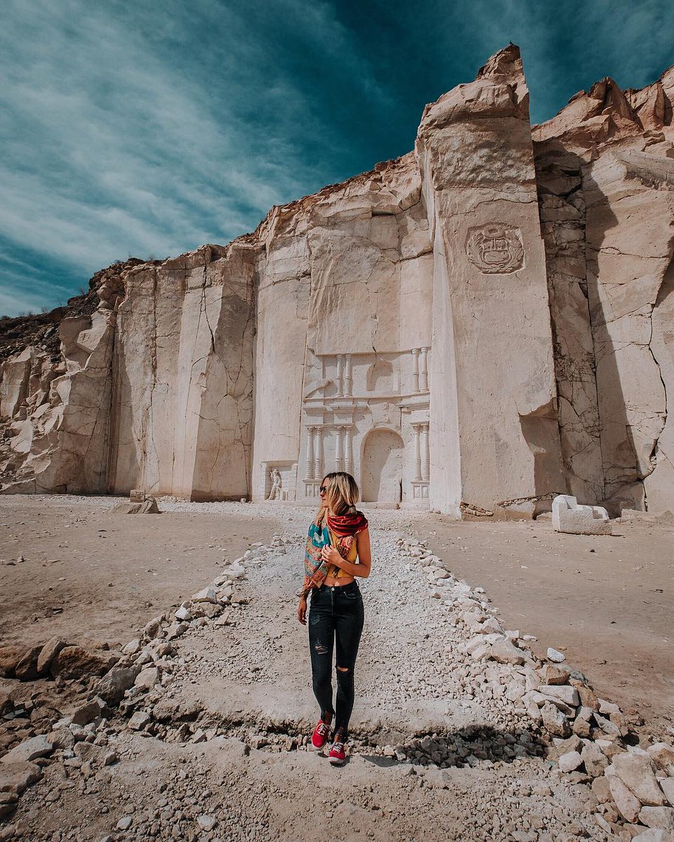 One of the greatest things one can do in a lifetime is discover the world around them✨ 📷 @josemostajo 🐺 @eyeofshe
bit.ly/2LSq7Wb
WhatsApp: +51 993502909
°
☀ | Tag us or use #go2peru #discoverPeru #arequipa #discoversouthamerica
