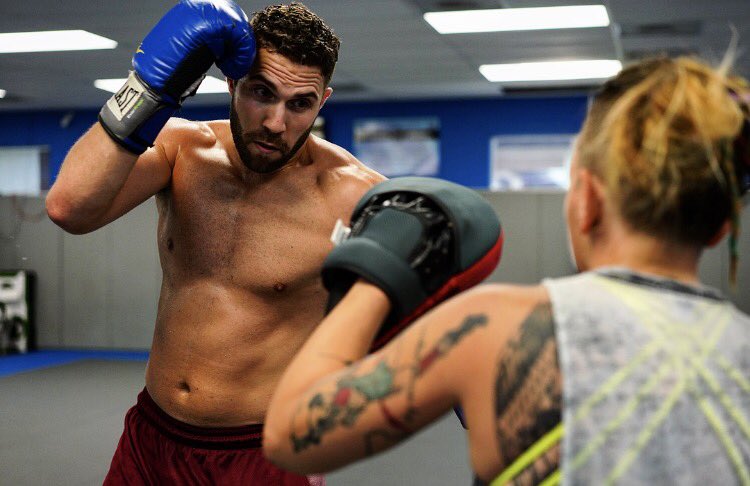 Santas___Real's tweet photo. Who's trying to spar?! https://t.co/lFBOc0dTtA
