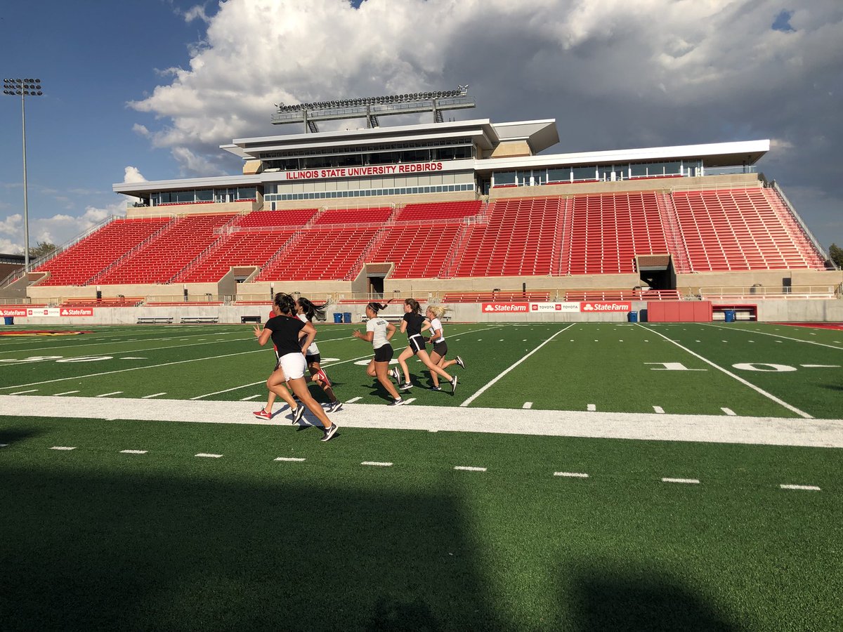RedbirdWTEN's tweet photo. Redbirds are getting it done at Hancock stadium! 💪🏻👊🏻 #redbirdstrong https://t.co/3ACaJ351Po