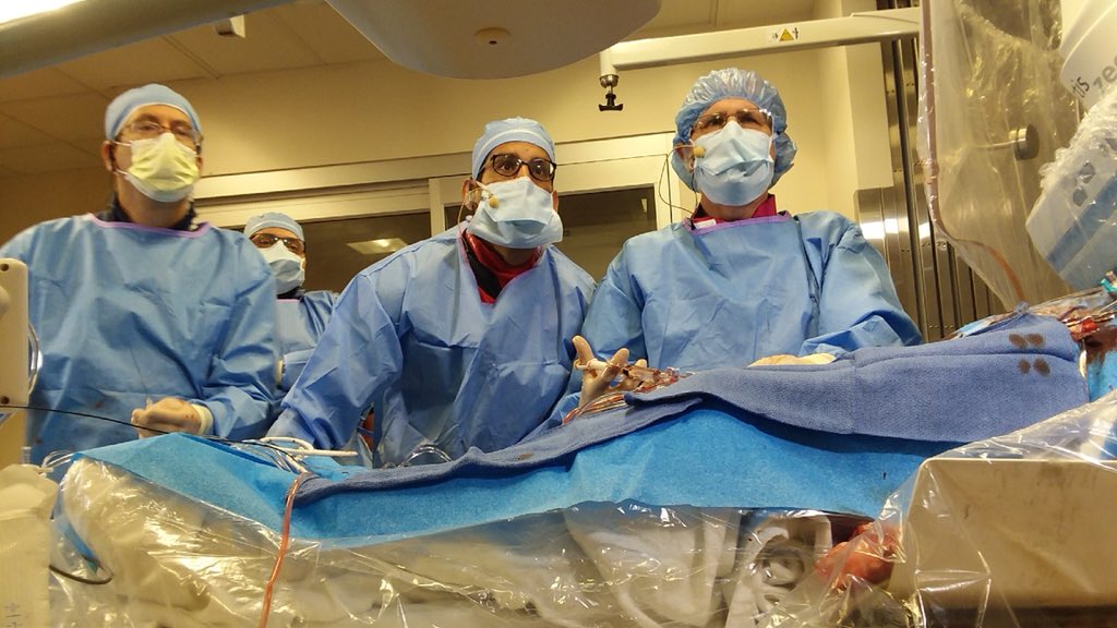 DrAmirKaki's tweet image. Advanced Operators Symposium with world class docs from across the country.  Thank you for coming to our city and helping with our cases.#PercAx #PatientsFirst