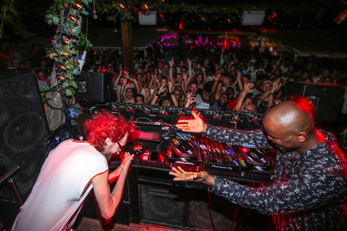 CuloeDeSong's tweet image. ... and that’s how we wrapped up the season! 🙌🏾❤️🌴🙏🏾 ... it’s been an incredible experience filled with so much love, joy and lessons! Summer hasn’t been this awesome! Truly grateful to everyone that came through to jam with us this season @bluemarlinibiza !!! I’m humbled!