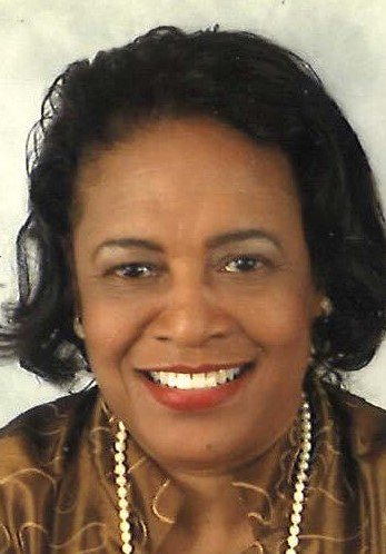 #DiversityandInclusion recognition by #OSAFoundation: Dr. Arlene Maclin, <a href="/HowardU/">Howard University</a>  is a ‘tour-de force’ in the field of optical science &amp; engineering. She has worked to increase the number of women &amp; African Americans in the field of optical science &amp; engineering.' #FIO18 Awards