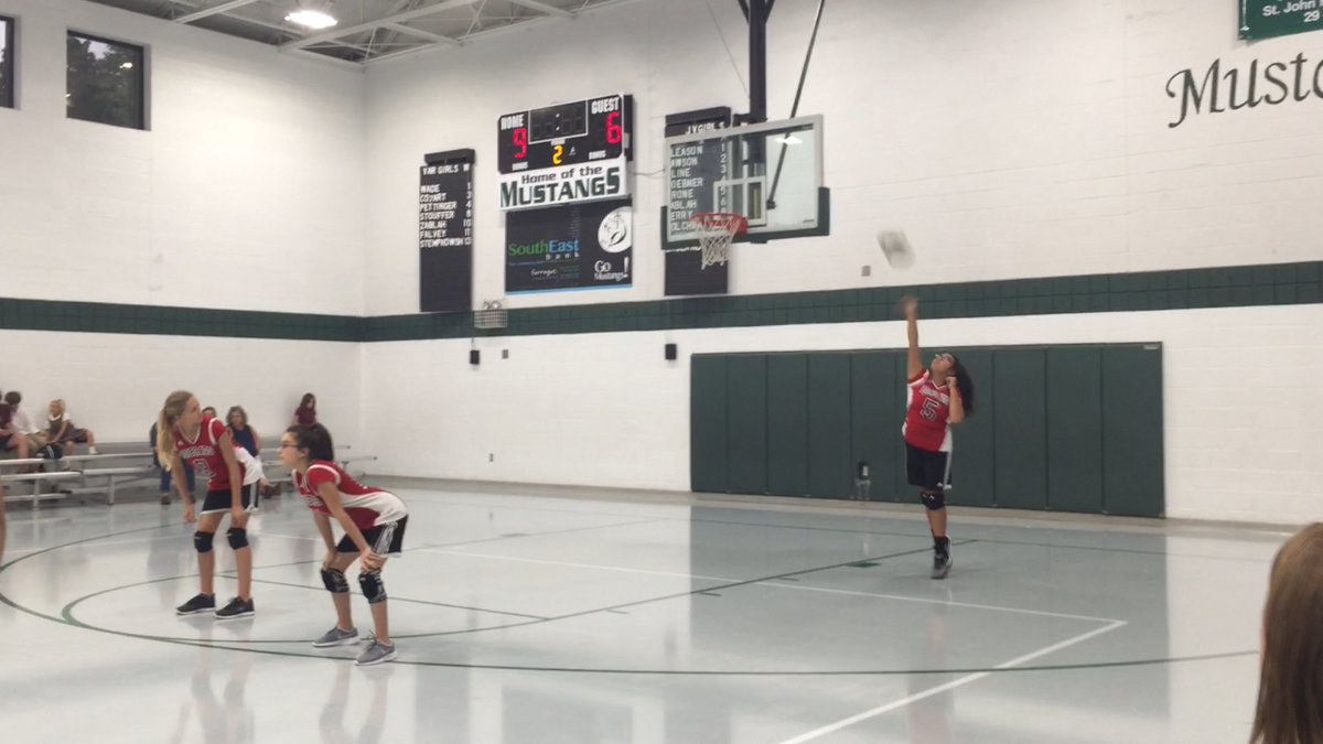 CASmokies's tweet photo. CAS Middle School Volleyball finished the regular season tonight with a tri-match sweep over St. John Neumann and Paideia! Regular season record is 10 wins and 3 losses. KISL Tournament begins Monday. GO @CASBobcats! #CASBobcats #CASmokies https://t.co/N5nmkMyGjF