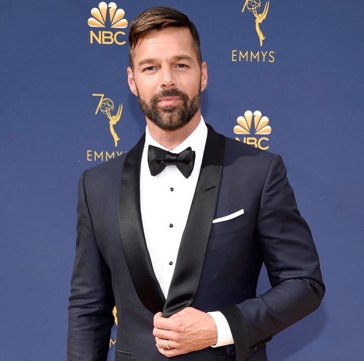 RMwebteam's tweet photo. #Emmy #EmmyAwards #Emmy70 @ricky_martin we are ready!!!! 💪🏻 let’s take that #Emmy home. https://t.co/1Ne5H8SNM2