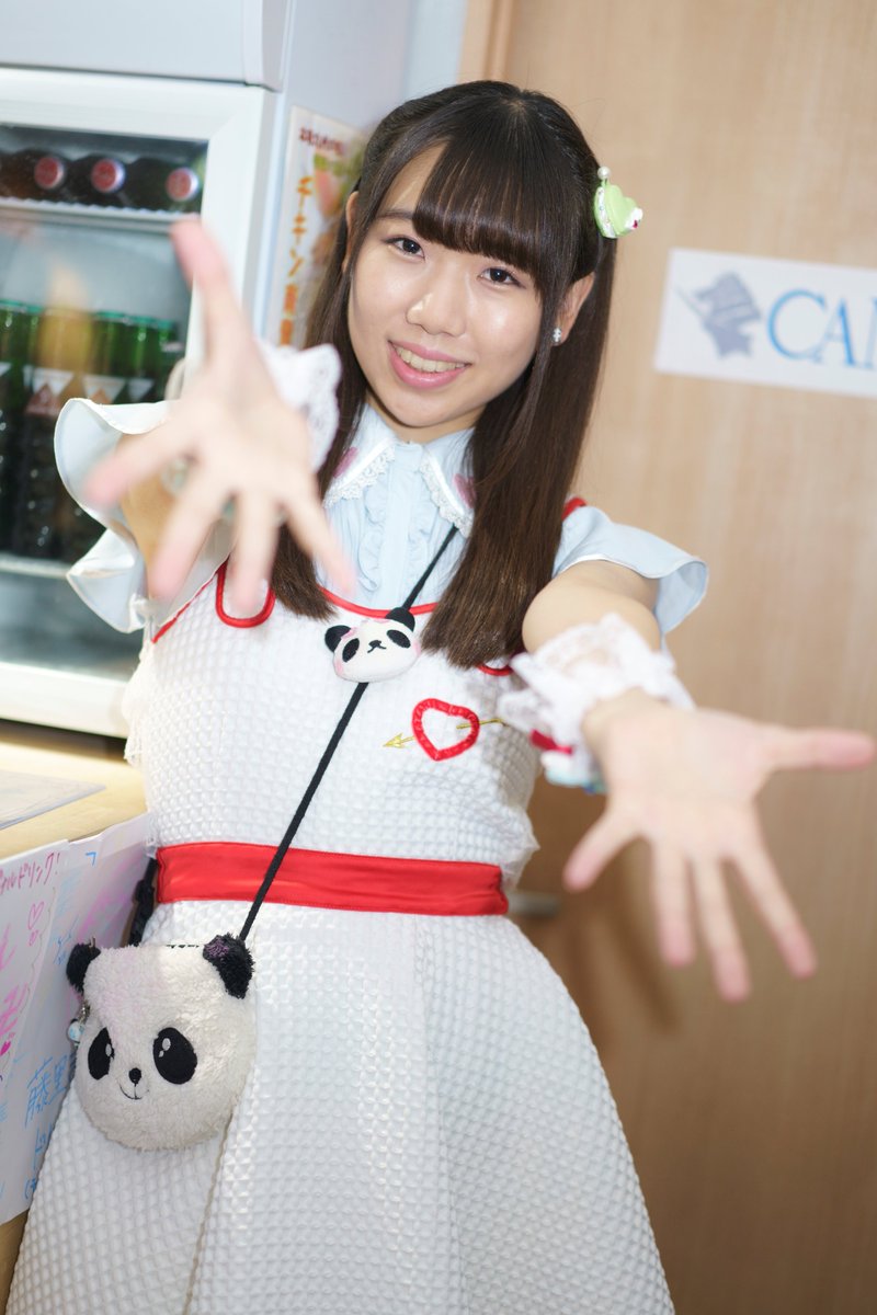 natan172's tweet image. 2018.9.17 #池袋CANOPUS #スイーツメロディ #鈴木みなよ ちゃん
『ふわらいず！初主催＆桜坂ななみ生誕祭』にみなよソロで参加。
２日連続でみなよちゃんに会えた！
みなよちゃんもパンダだらけの衣装も超かわえええー

次の出演は9/23『鶯谷 VALLEY×VALLEY×TOKYO』です！！！