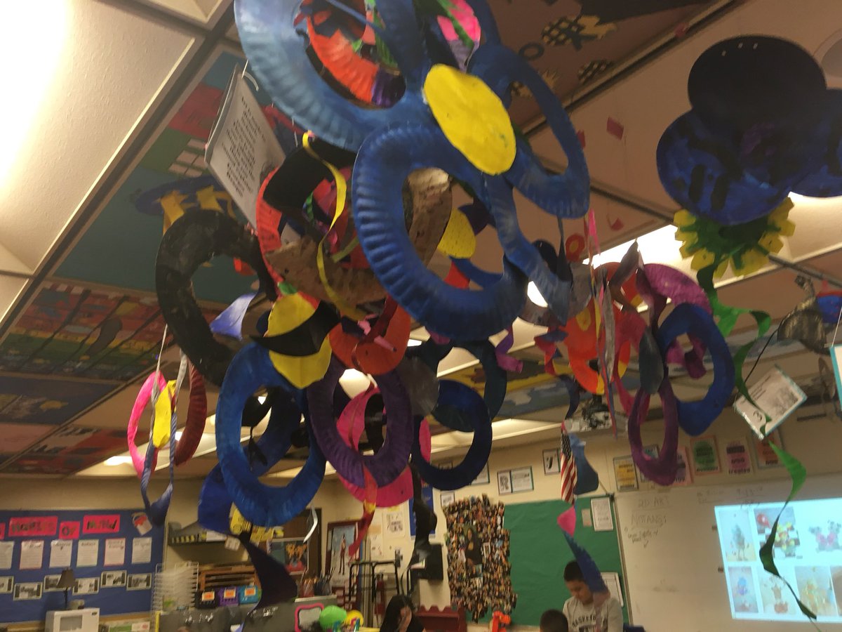 Some of our 3D Paper Plate Sculptures! Love the colors! More to come soon 😉🌈🎨