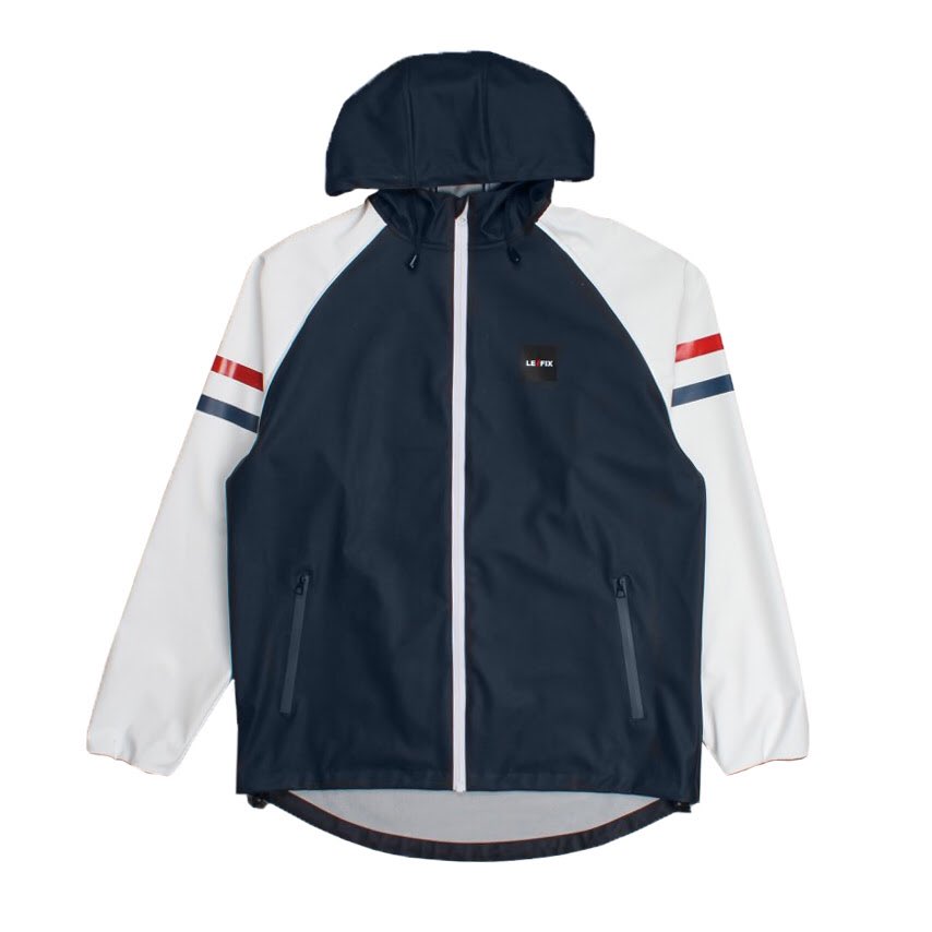 DiamondKesawn's tweet photo. Say hello to Le Fix's new rain jacket taken from their AW18 collection 'Whatever'. Head over to https://t.co/CNYEE2GEoN for the Full Details and to see why this rain jacket is a must have for your closet. via @raynbowaffairmagazine #Media #Fashion #Clothing #RainJacket #LeFix https://t.co/cYppamEmoR