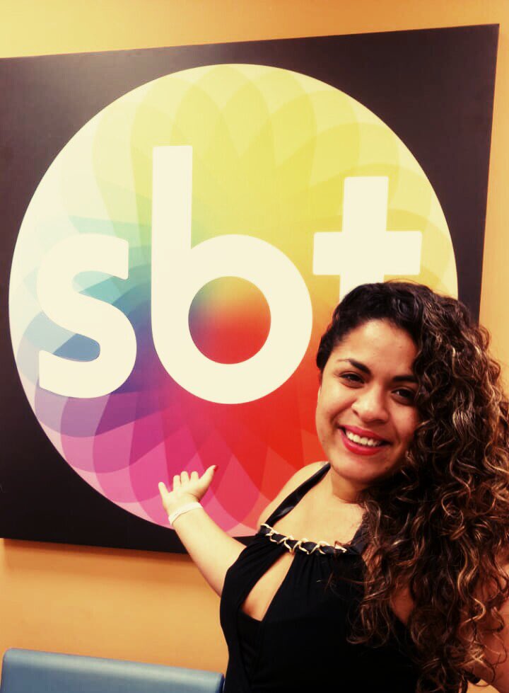 BCroata's tweet photo. Camarim SBT!! Hoje tem CROATÁ na telinha, representada pela nossa vocalista Kaká Rodrigues no Programa do Ratinho, vai perder? A partir das 22h15 #bandaCroatá #kakáRodrigues #SBT #programaDoRatinho #nãoPercam https://t.co/mj5jMs8IRu
