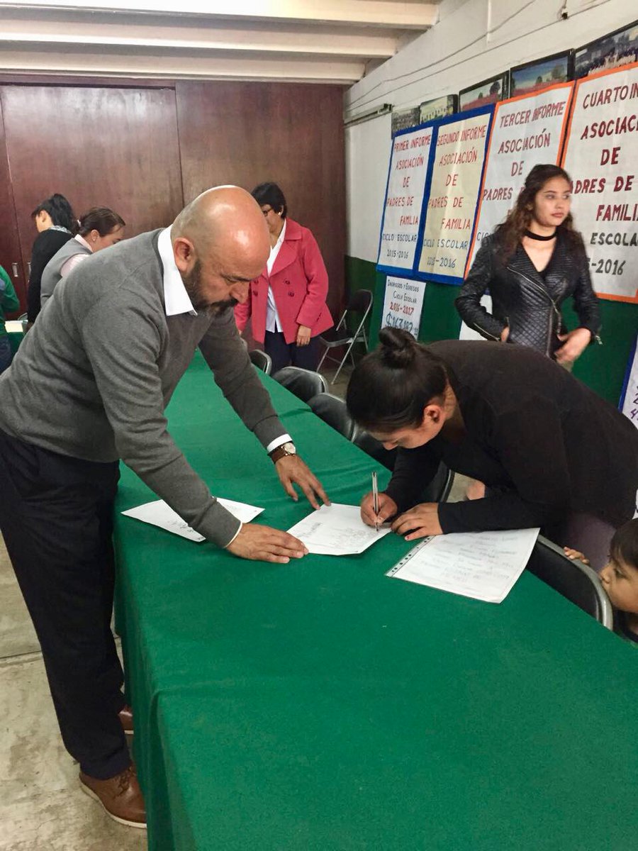 ContraloriaGEM's tweet photo. Constituimos dos comités ciudadanos de control y vigilancia #COCICOVI en @OzumbaDeAlzate; con ello, los contralores sociales de las comunidades de Álzate y Barrio El Coyote supervisarán el cumplimiento del Programa: Familias Fuertes, Nutrición Escolar. #PED2017-2023 https://t.co/JrwX1isPC9