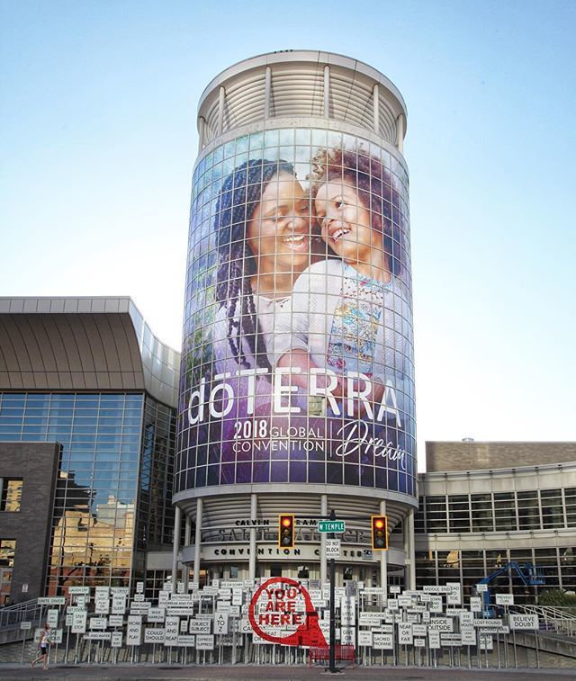 theEOSlifestyle's tweet photo. It’s beginning to look a lot like Convention... 🎶 Are you here yet? We can’t wait to see you, dōTERRA fam! 😍 #doterra #essentialoils #doterraconvention https://t.co/yxygTse7aW https://t.co/slAVCotaGV