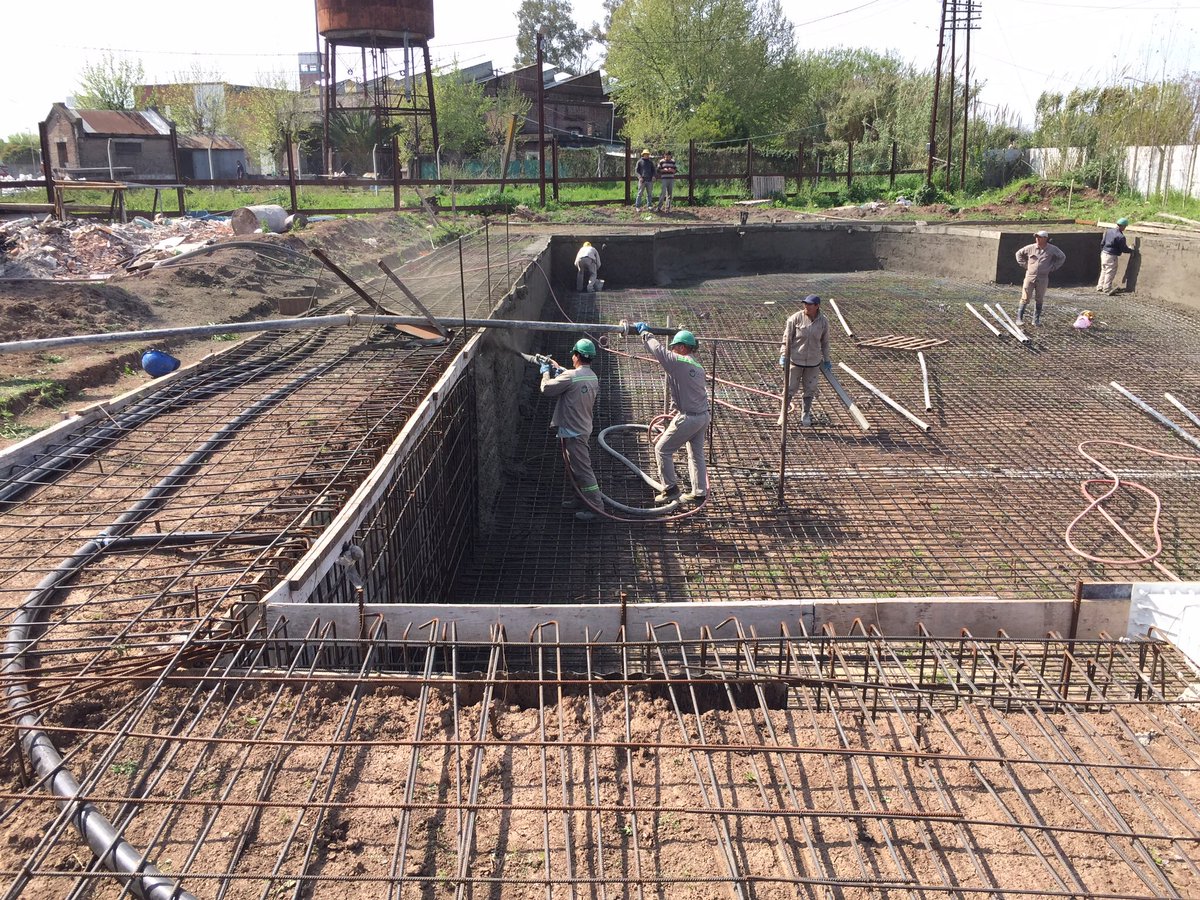 GunitarSA's tweet photo. Pileta Sindicato La Fraternidad #Shotcrete #Gunitado #Lanzado #Proyectado https://t.co/VFFLfVJ0mX