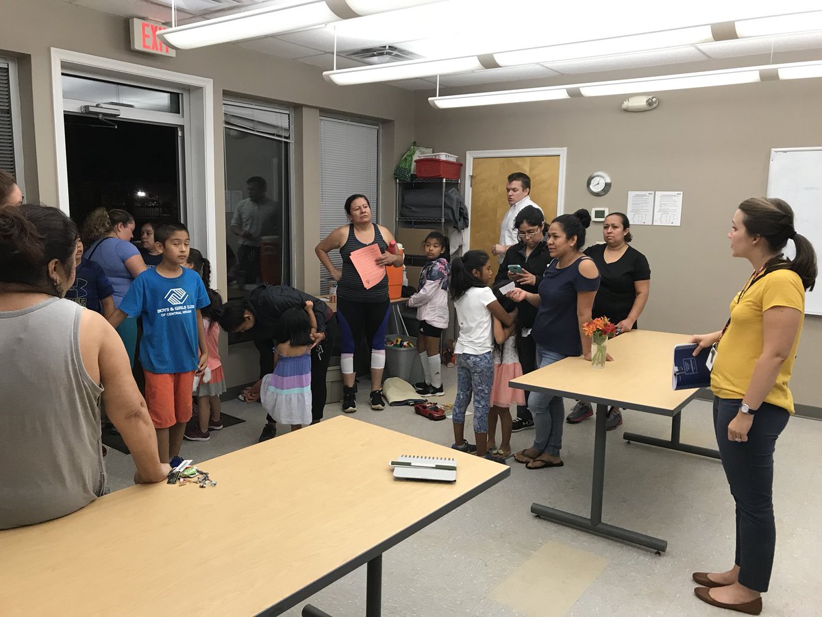 Maestro_de_ELs's tweet image. Our ESOL team @CaleElementary met with families @ their community room after their Zumba class 🤗 to talk/plan for Hispanic Heritage Month. These moms are MAJOR community leaders. #StrengtheningPartnerships #ACPSESOL #dowhatyougottado
