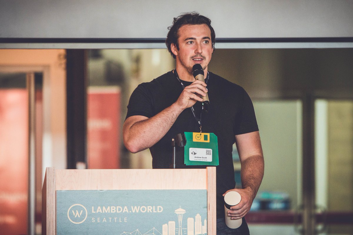 Lambda_World's tweet photo. Kicked off #LambdaWorld Seattle today at the @LivingComputers Museum with a series of short talks by @avibryant, Kelley Rivoire, and @joelgrus! Thanks to @andygscott for moderating. #LWSeattle #Seattle https://t.co/ZHCHlEItAp
